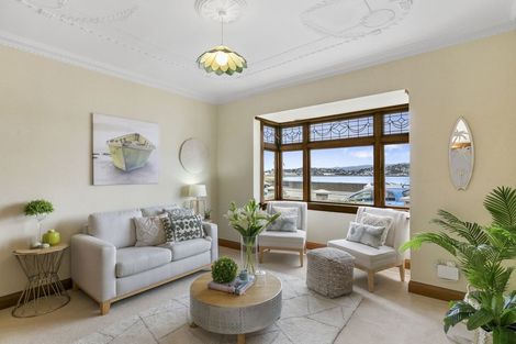 Photo of property in 238 Queens Drive, Lyall Bay, Wellington, 6022