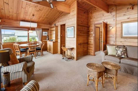 Photo of property in 19 Kowhai Road, Mairangi Bay, Auckland, 0630