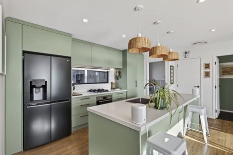 Photo of property in 428 Coast Road, Warea, New Plymouth, 4381
