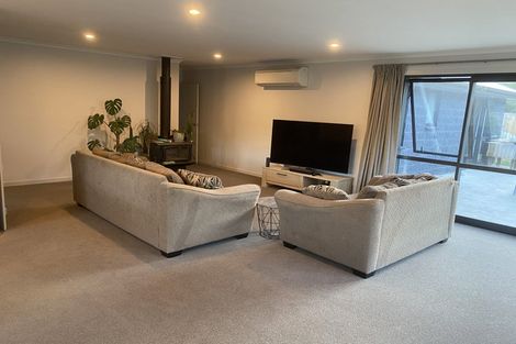 Photo of property in 9 Teal Place, Lake Hawea, 9382