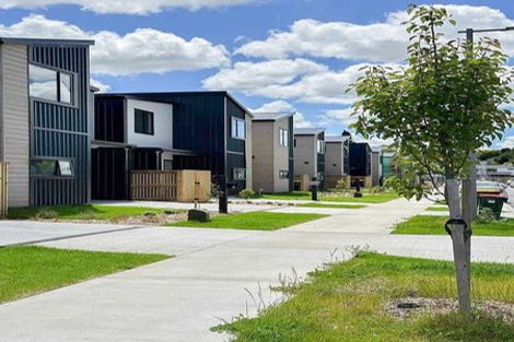 Photo of property in 8 Selkirk Lane, Hamilton Lake, Hamilton, 3204