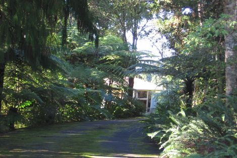 Photo of property in 29 Tawini Road, Titirangi, Auckland, 0604