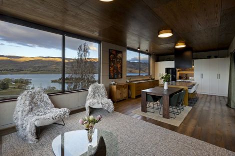 Photo of property in 335a Luggate-cromwell Road, Lowburn, Cromwell, 9384