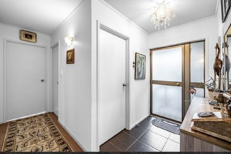 Photo of property in 1/7 Dalkeith Place, Opaheke, Papakura, 2113