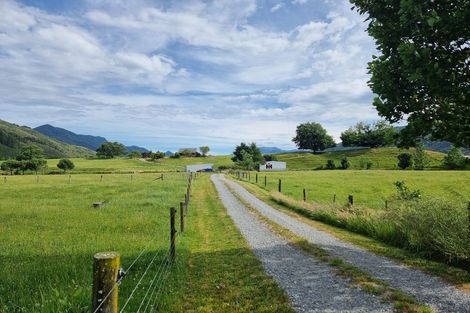 Photo of property in 72 Hotham Street, Murchison, 7007