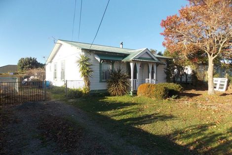 Photo of property in 14 Carlisle Street, Milson, Palmerston North, 4414