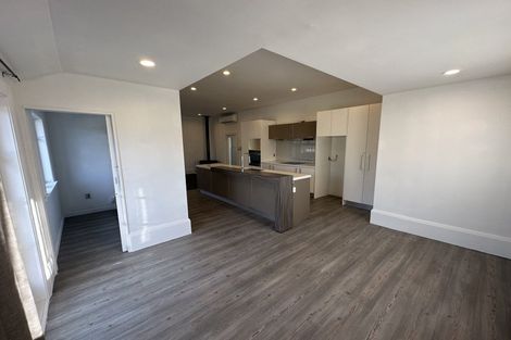 Photo of property in 28 King Street, Coalgate, 7673