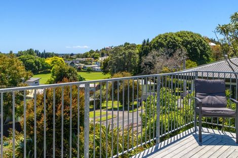 Photo of property in 15a Seymour Place, Bellevue, Tauranga, 3110