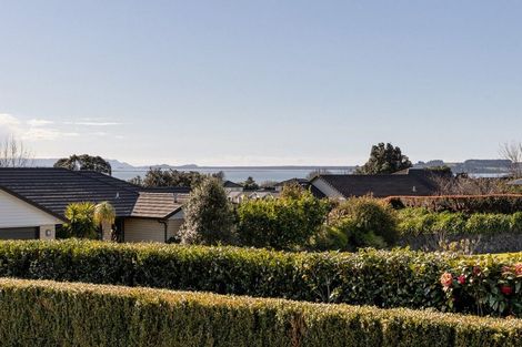 Photo of property in 7 Haden Place, Omokoroa, 3114