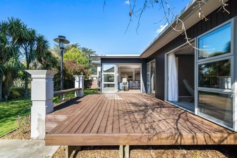 Photo of property in 829a Ferry Road, Woolston, Christchurch, 8023