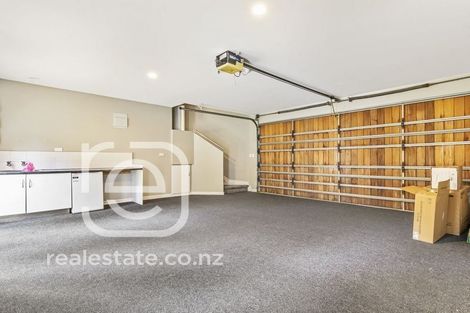 Photo of property in 2 Roseville Road, Gulf Harbour, Whangaparaoa, 0930