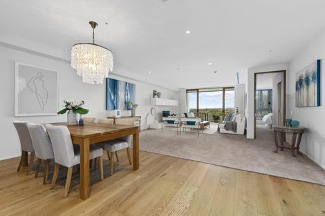 Photo of property in 101/585 Beach Road, Rothesay Bay, Auckland, 0630