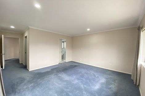Photo of property in 23 Dairyland Drive, East Tamaki Heights, Auckland, 2016