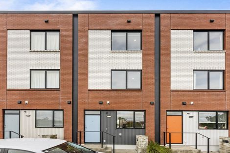 Photo of property in 3/4 Onekiritea Road, Hobsonville, Auckland, 0616