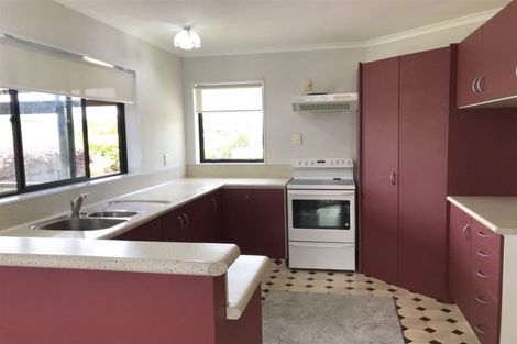 Photo of property in 10a Maire Street, Inglewood, 4330