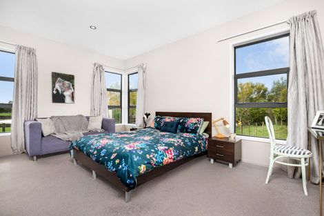 Photo of property in 317 Glenbrook Road, Kingseat, Pukekohe, 2679