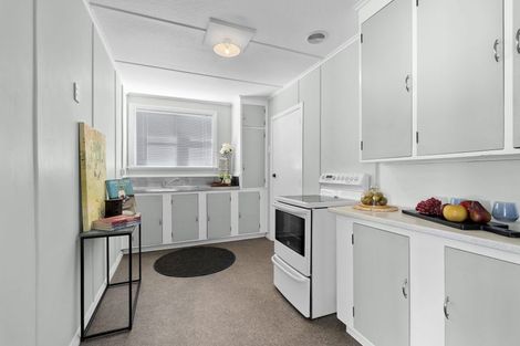 Photo of property in 38-40 Parris Street, Waitara, 4320