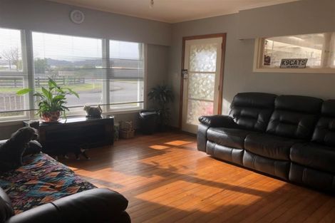 Photo of property in 1 Thompson Place, Tikipunga, Whangarei, 0112