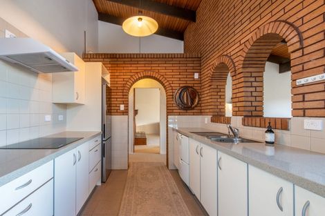 Photo of property in 102 Kowhai Road, Campbells Bay, Auckland, 0630