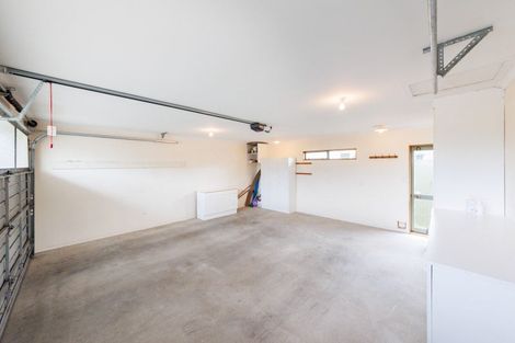 Photo of property in 9 Edgecombe Court, Roslyn, Palmerston North, 4414