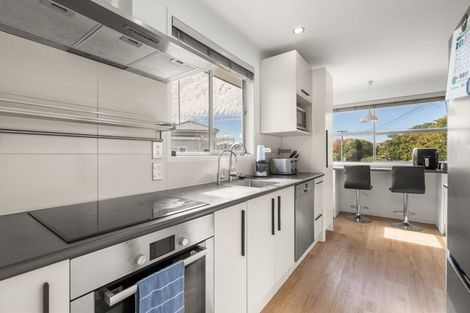 Photo of property in 2 Swift Place, Leamington, Cambridge, 3432