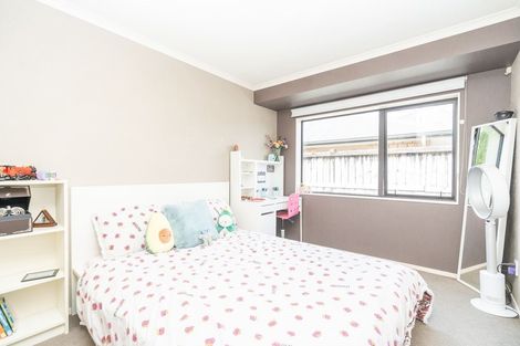 Photo of property in 16 Ravenscourt Place, Huntington, Hamilton, 3210