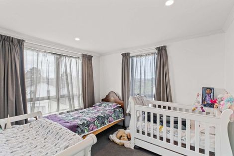 Photo of property in 25 Hitori Street, Weymouth, Auckland, 2103