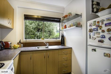 Photo of property in 4/42 Sheridan Drive, New Lynn, Auckland, 0600