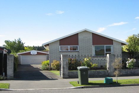 Photo of property in 20 Chadlington Street, Parklands, Christchurch, 8083
