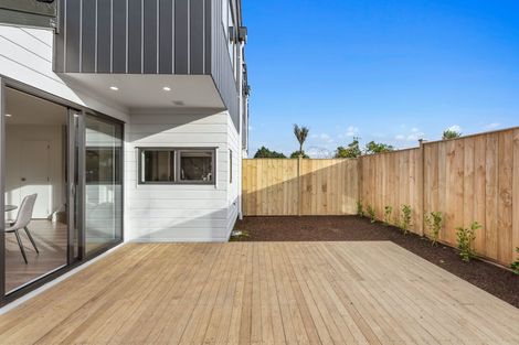 Photo of property in 315d Bucklands Beach Road, Bucklands Beach, Auckland, 2012