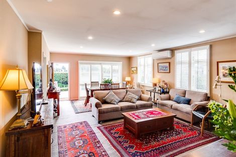 Photo of property in 911 Nelson Street North, Mahora, Hastings, 4120