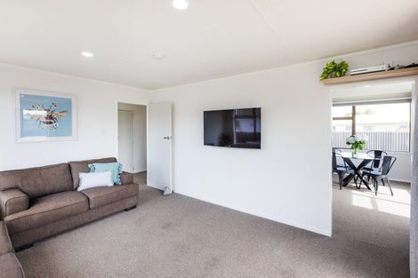 Photo of property in 25 Chelmarsh Place, Highbury, Palmerston North, 4412