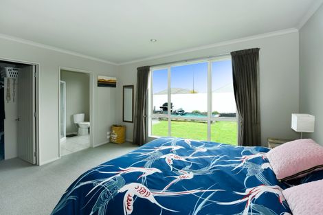 Photo of property in 51 Cambelldon Crescent, Stoke, Nelson, 7011