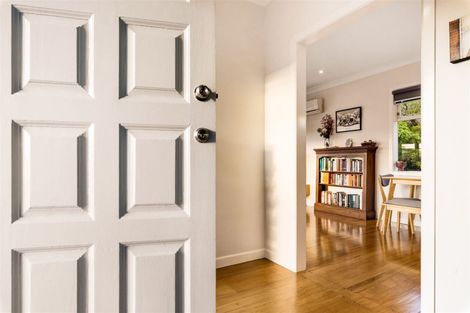 Photo of property in 24b Ribblesdale Road, Henderson, Auckland, 0612