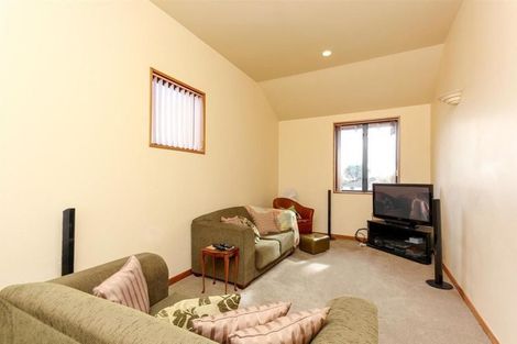 Photo of property in 96g Branch Road, Highlands Park, New Plymouth, 4312