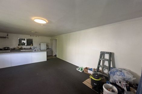 Photo of property in 46 Glendene Avenue, Glendene, Auckland, 0602