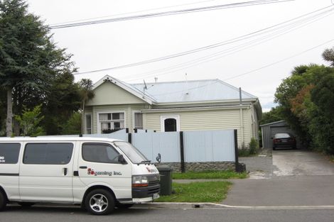 Photo of property in 113 Geraldine Street, Edgeware, Christchurch, 8013