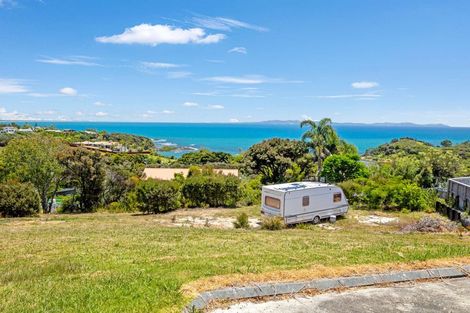 Photo of property in 25 Nancy Wake Place, Cable Bay, 0420