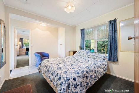 Photo of property in 105 Churchill Drive, Crofton Downs, Wellington, 6035