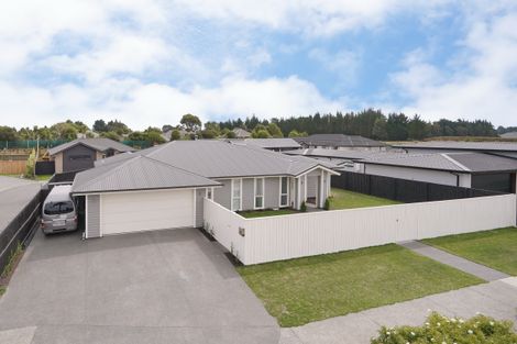 Photo of property in 87 Bayliss Drive, Kaiapoi, 7630
