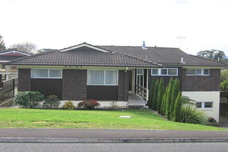 Photo of property in 72 Saint Andrews Terrace, St Andrews, Hamilton, 3200