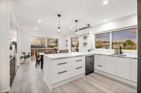 Photo of property in 90 Mcentee Road, Waitakere, Auckland, 0816