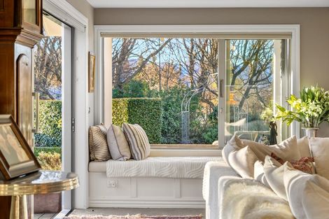 Photo of property in 9 Hollyhock Lane, Wanaka, 9305