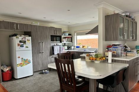 Photo of property in 7a Waterfront Road, Mangere Bridge, Auckland, 2022
