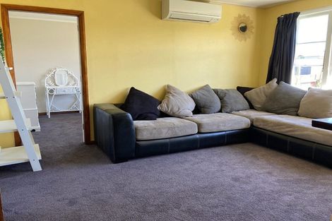 Photo of property in 37 Robinson Street, Foxton, 4814