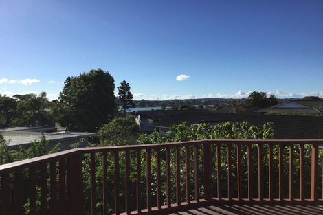 Photo of property in 7 Tercel Place, Sunnyhills, Auckland, 2010