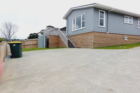 Photo of property in 57 Mcclintock Road, Massey, Auckland, 0614