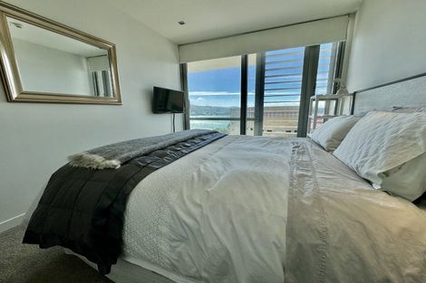 Photo of property in Portal Apartments, 8e/42 Cable Street, Te Aro, Wellington, 6011