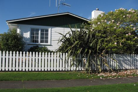 Photo of property in 6 Exeter Crescent, Springvale, Whanganui, 4501