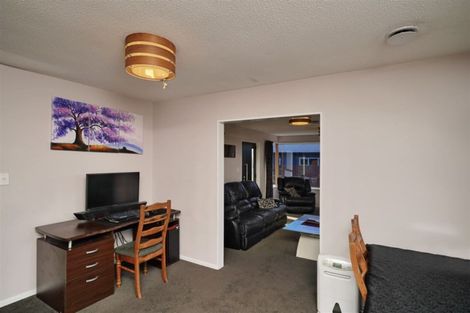 Photo of property in 2/109 Main North Road, Papanui, Christchurch, 8052